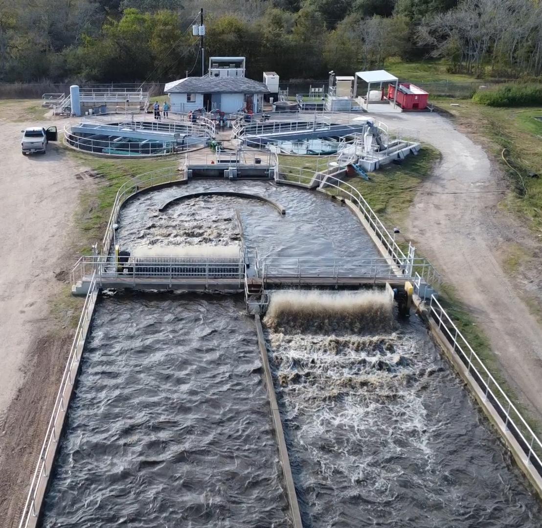 Aerial view of aeration basins in operation at a Texas wastewater plant